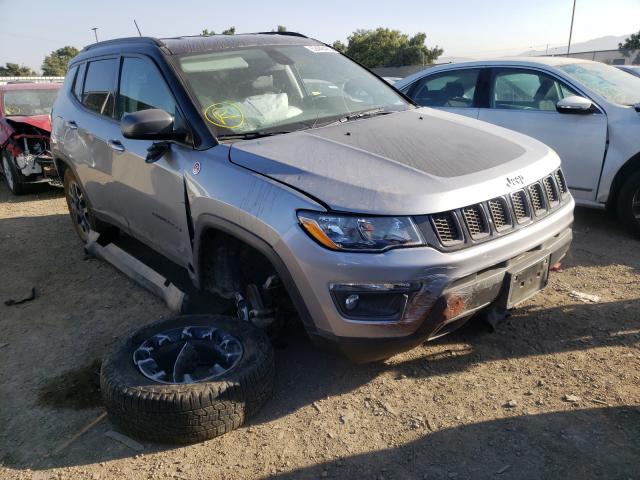 jeep compass tr 2019 3c4njddb5kt650518