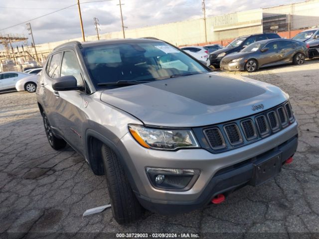 jeep compass 2019 3c4njddb5kt668095