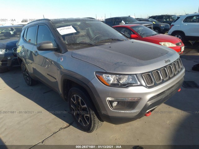 jeep compass 2019 3c4njddb5kt740090