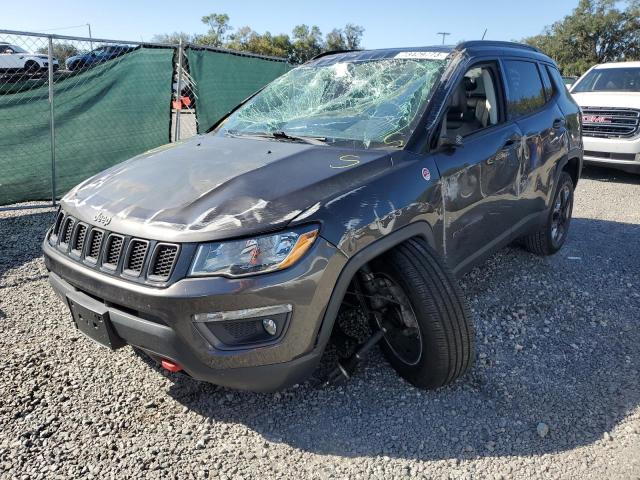 jeep compass 2018 3c4njddb6jt238803