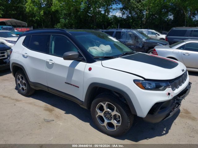 jeep compass 2022 3c4njddb6nt155314