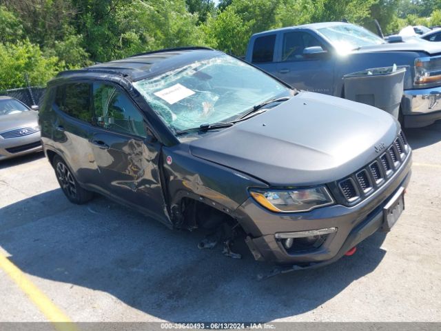 jeep compass 2019 3c4njddb7kt650147