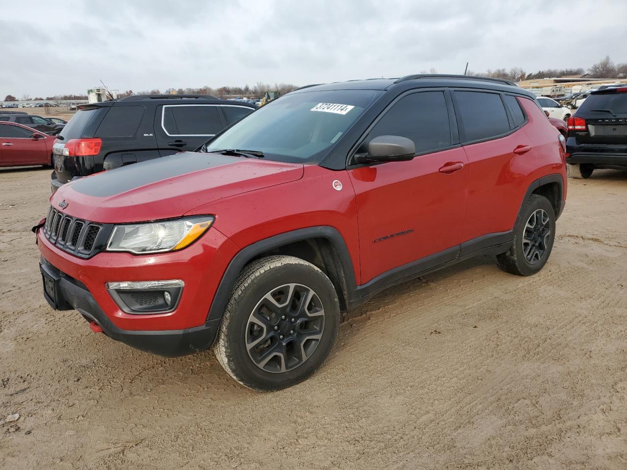 jeep compass 2019 3c4njddb7kt669085