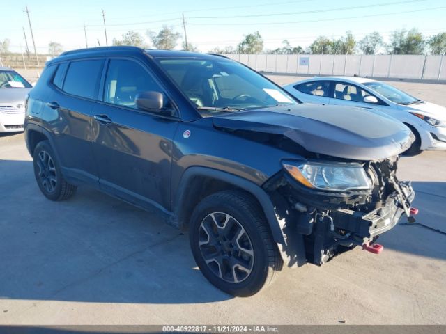 jeep compass 2019 3c4njddb7kt702800