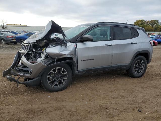 jeep compass tr 2018 3c4njddb9jt501060