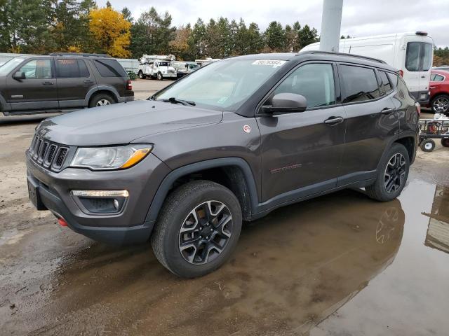 jeep compass tr 2019 3c4njddb9kt733093