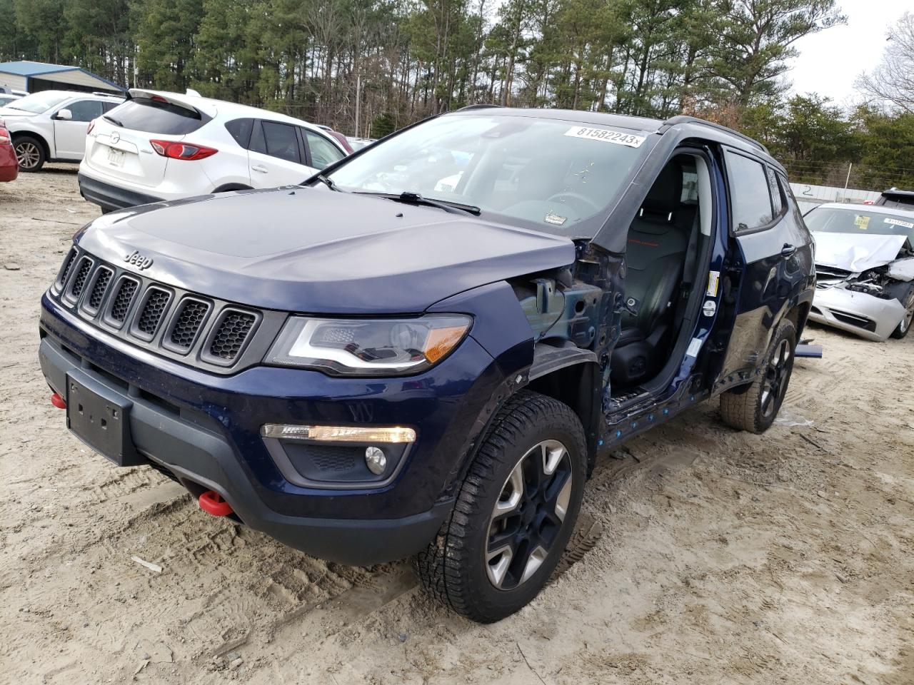 jeep compass 2018 3c4njddbxjt129423