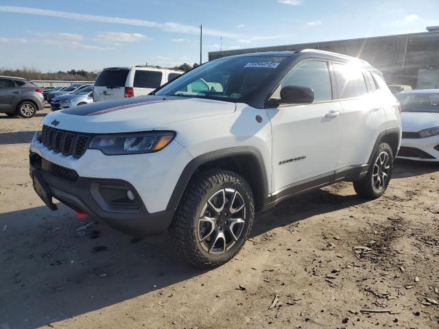 jeep compass tr 2024 3c4njddn4rt144764