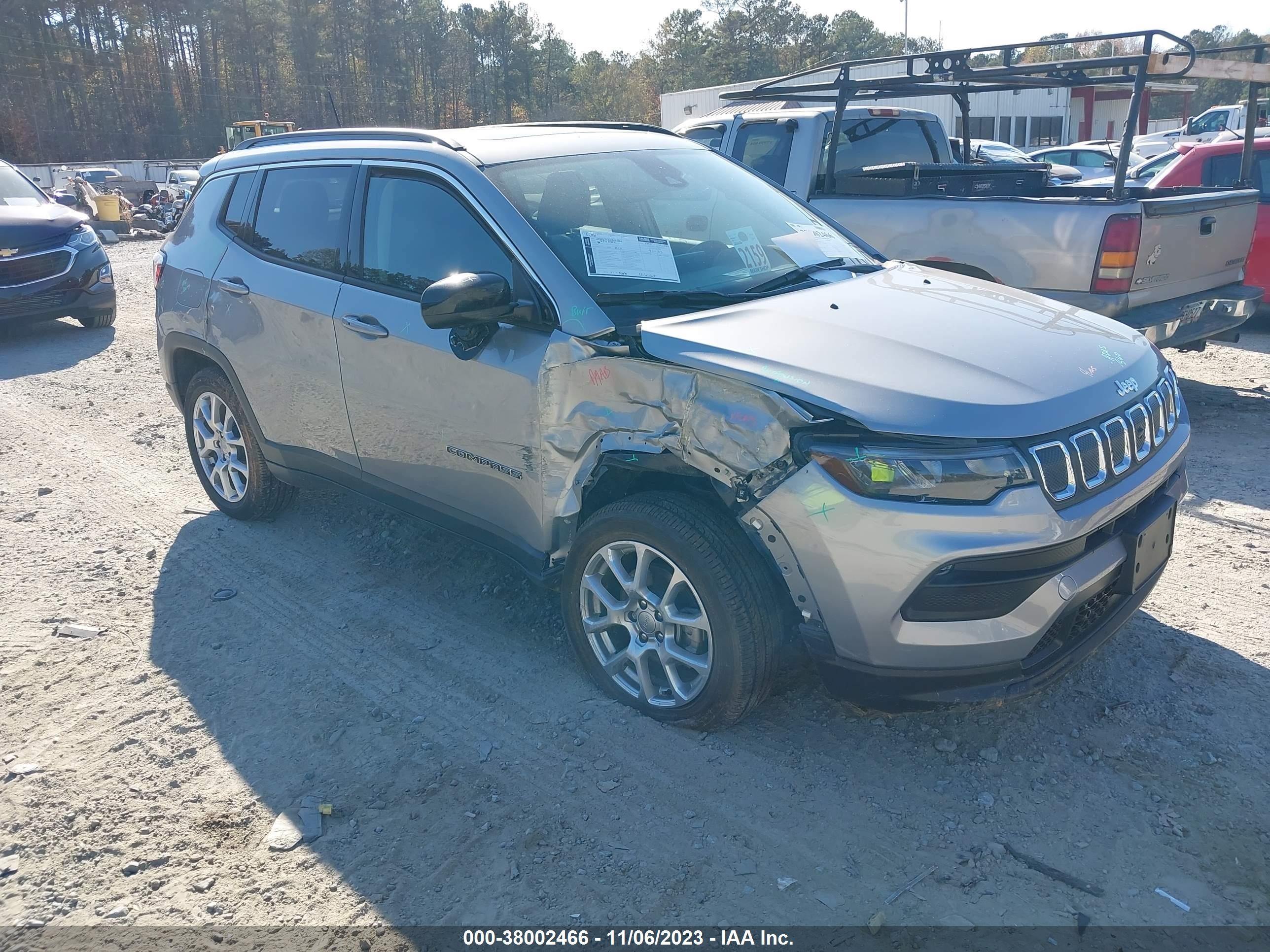 jeep compass 2022 3c4njdfb3nt236235