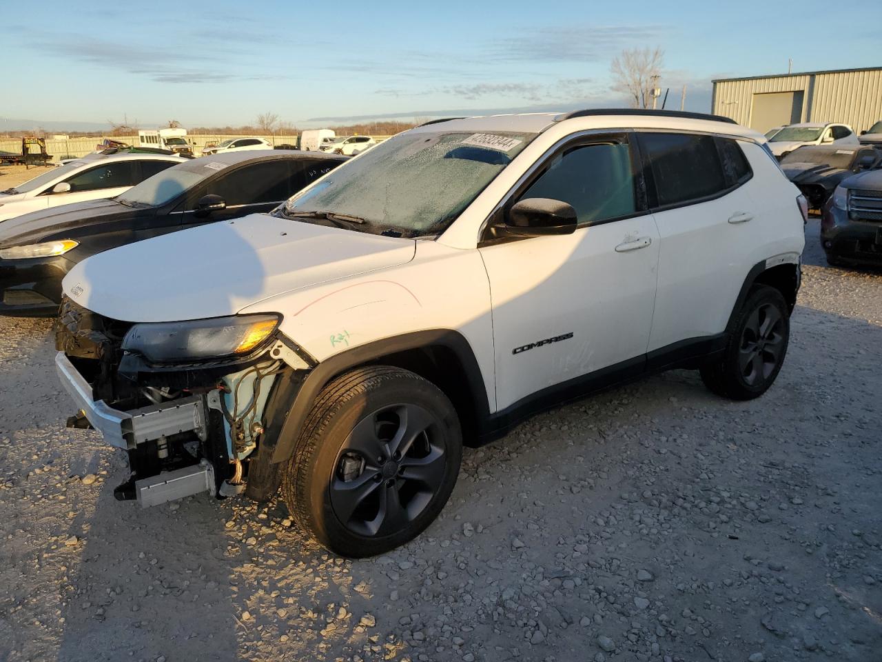 jeep compass 2022 3c4njdfb7nt142083