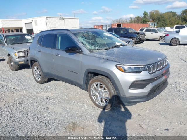 jeep compass 2022 3c4njdfb9nt221304