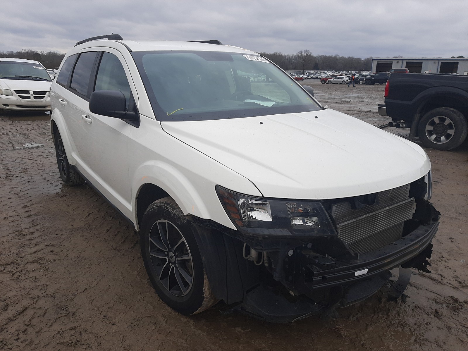 dodge  2018 3c4pdcab2jt241258