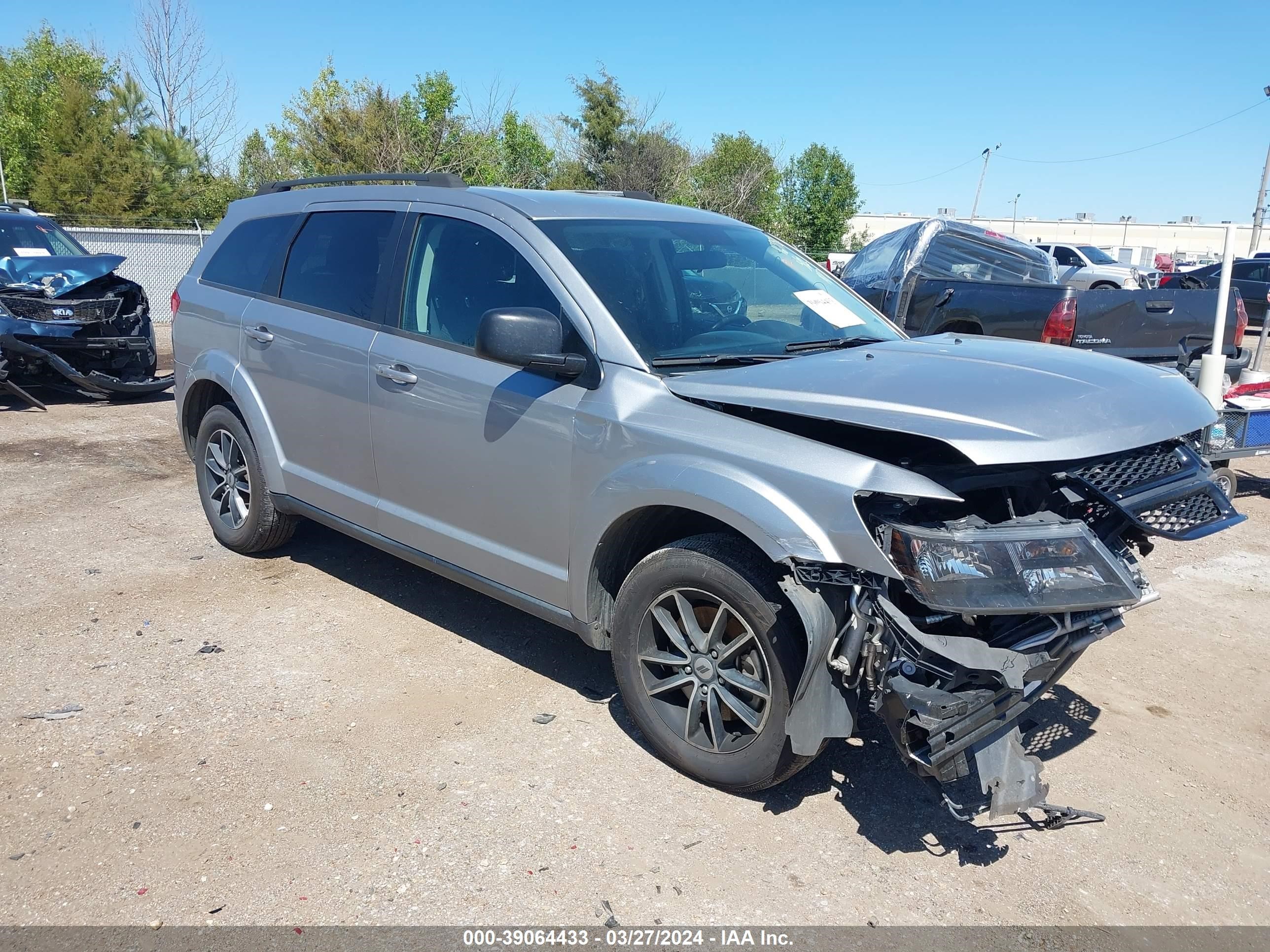 dodge journey 2018 3c4pdcab9jt294782