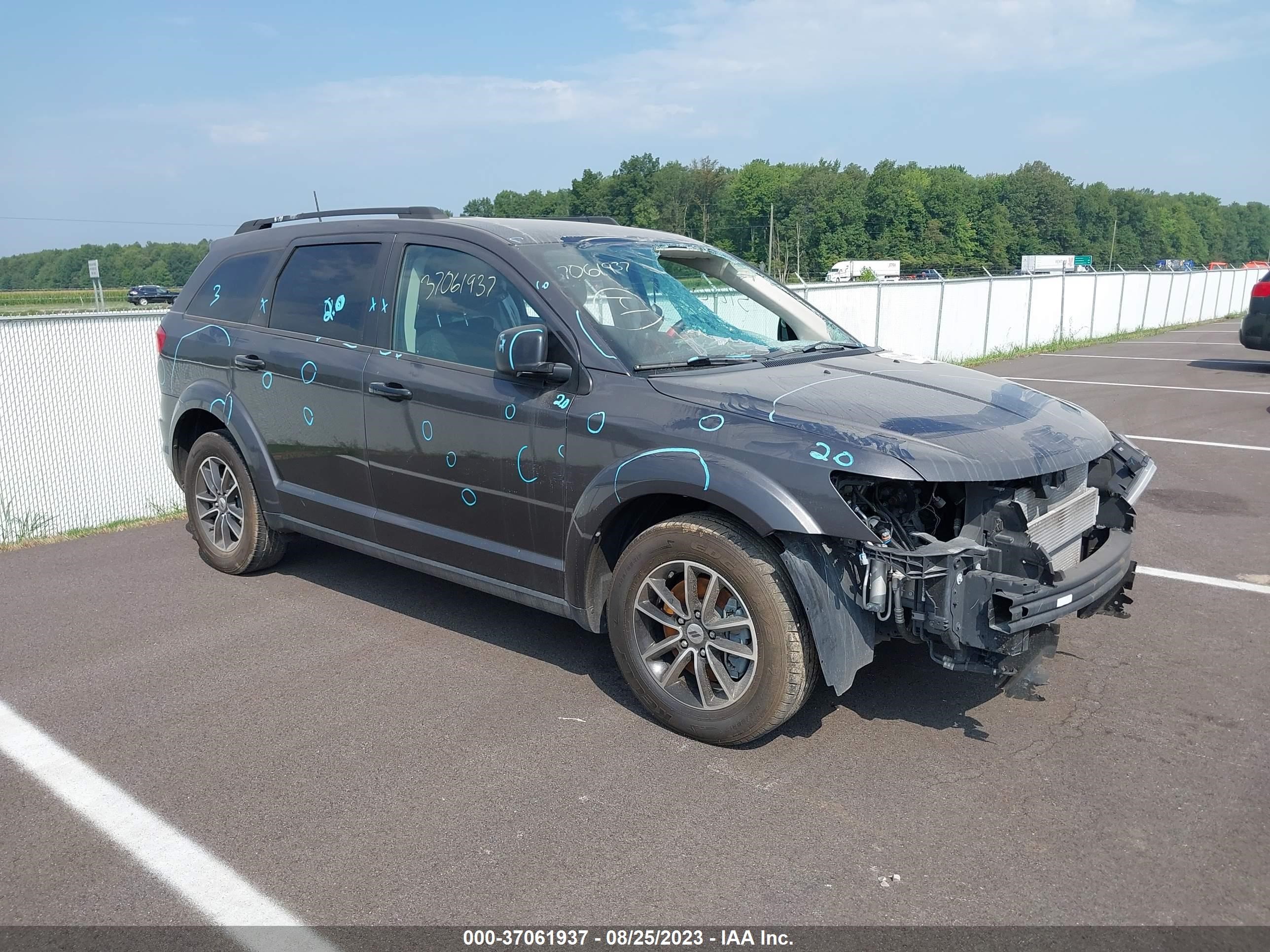 dodge journey 2018 3c4pdcab9jt510209