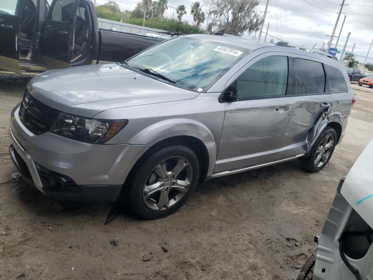 dodge journey 2017 3c4pdcgg3ht544045