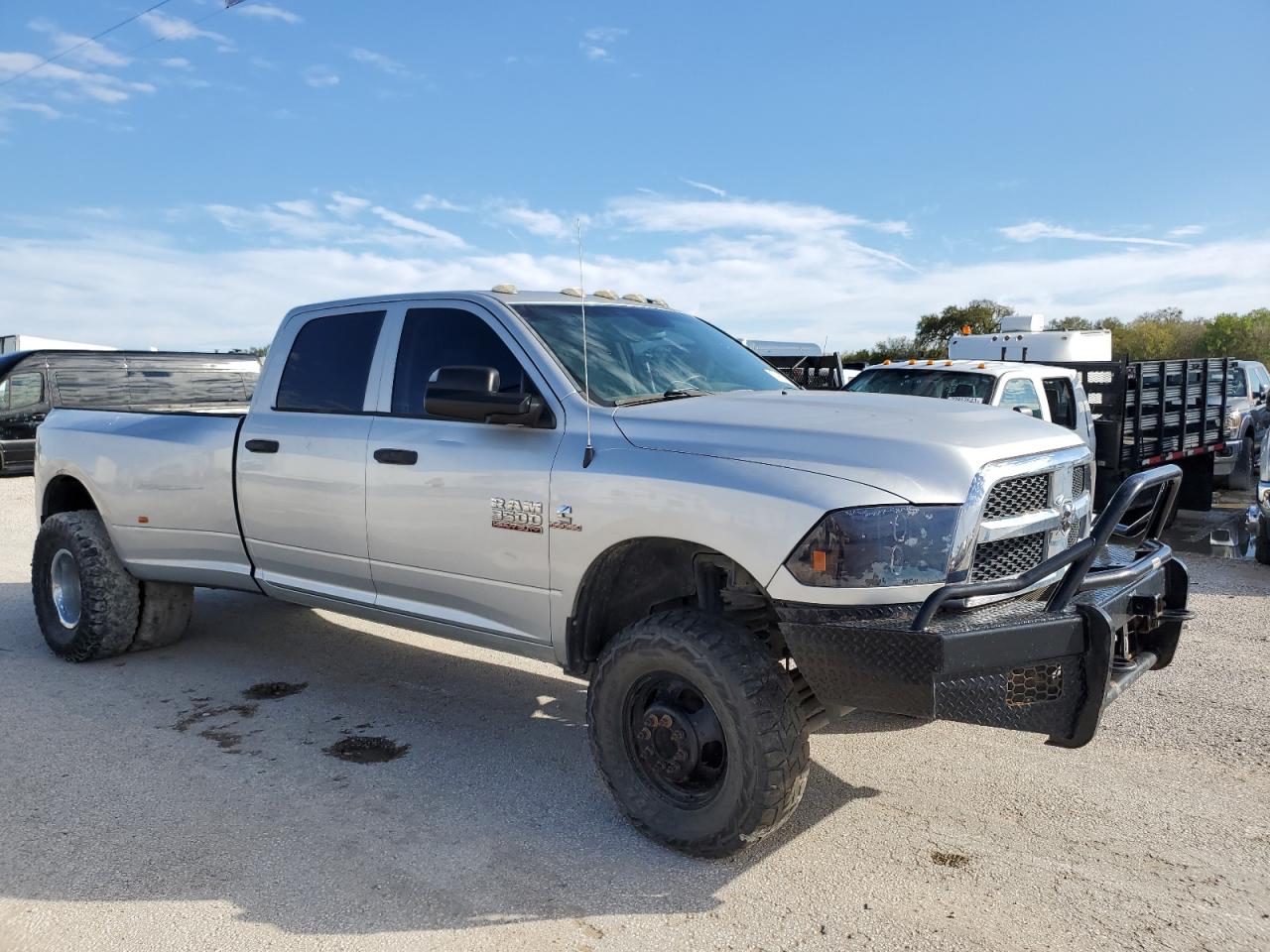 ram 3500 2014 3c63rrgl4eg175952