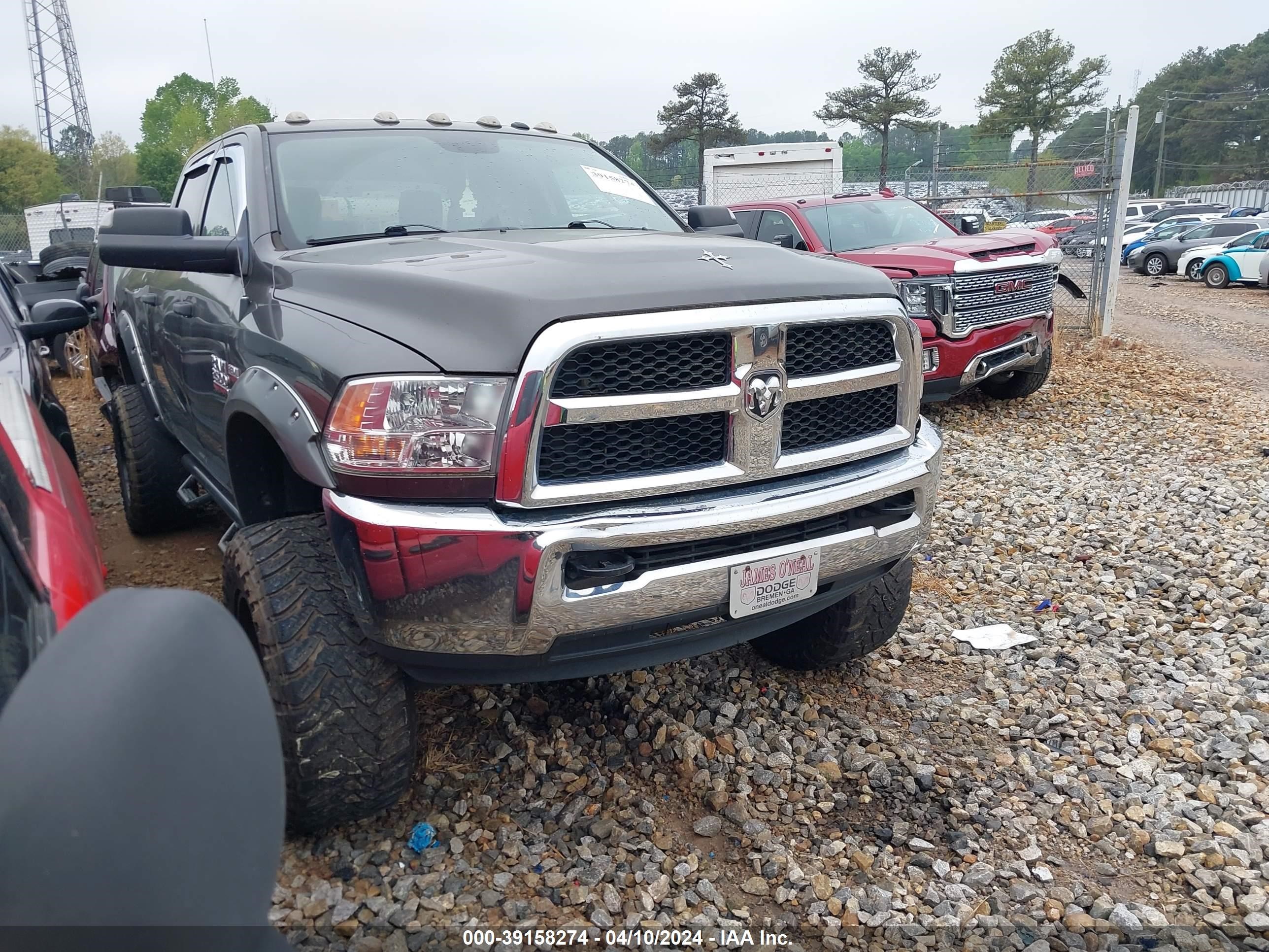 dodge ram 2017 3c6ur5cj7hg725926