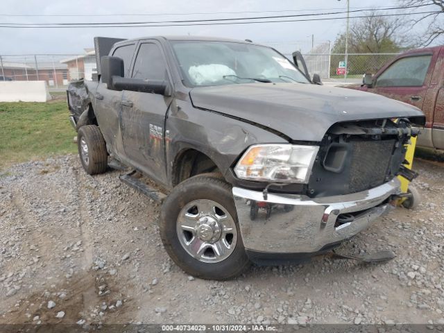 ram 2500 2018 3c6ur5cl3jg107073