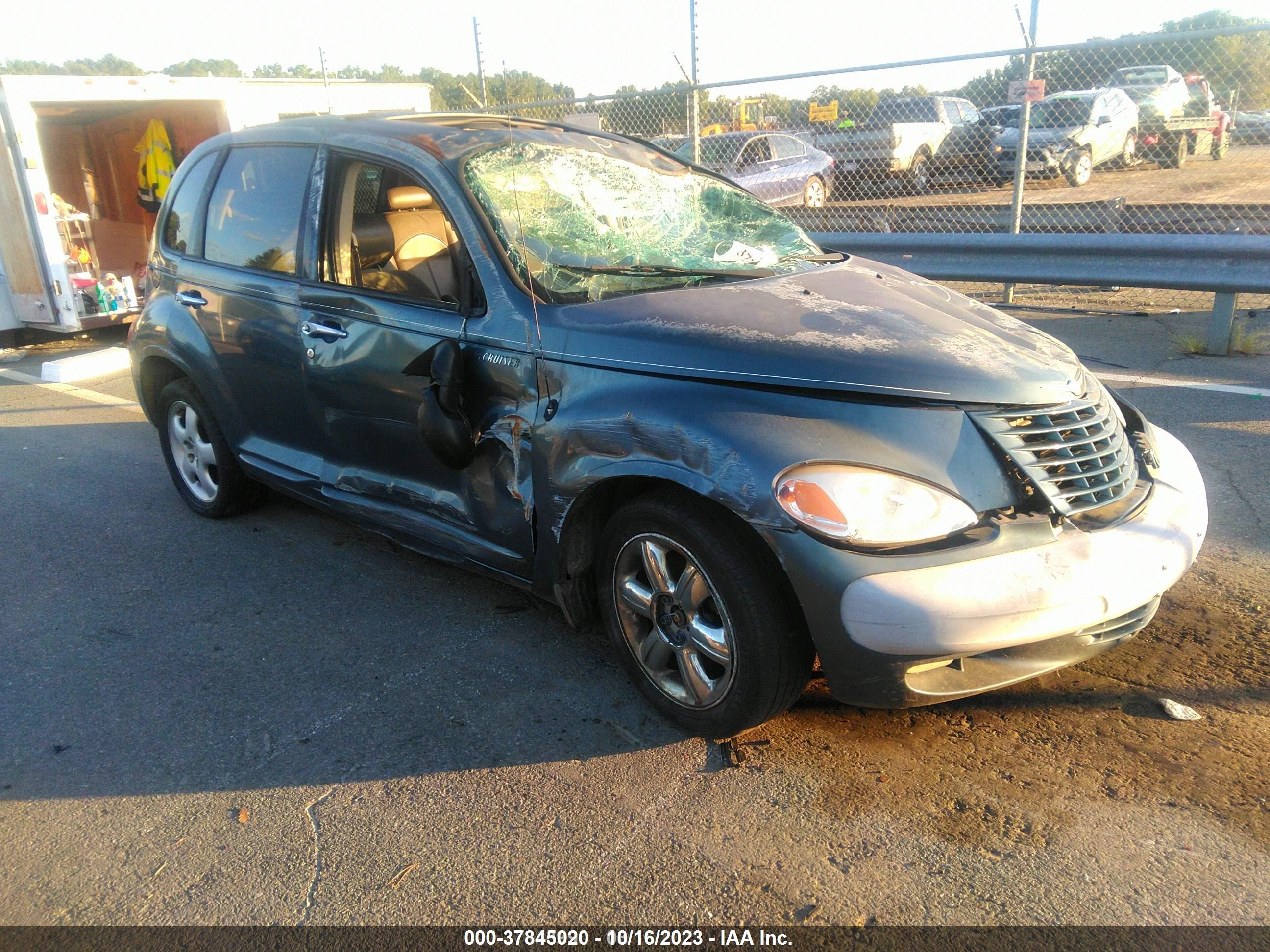 chrysler pt cruiser 2002 3c8fy68b62t358445