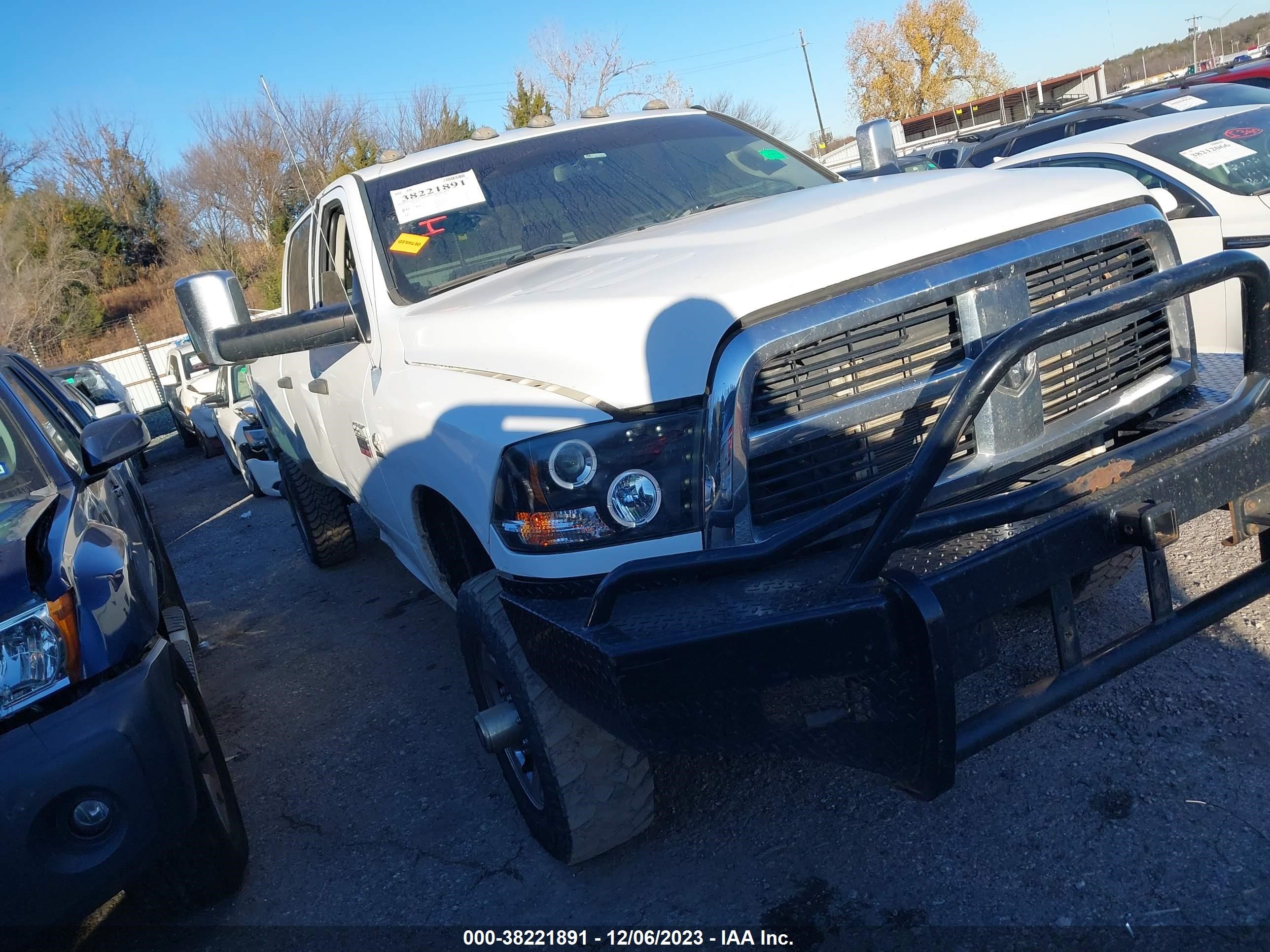 ram 3500 2011 3d73y3cl5bg551624