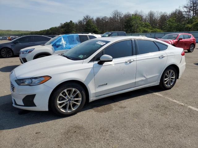 ford fusion se 2019 3fa6p0lu0kr130681