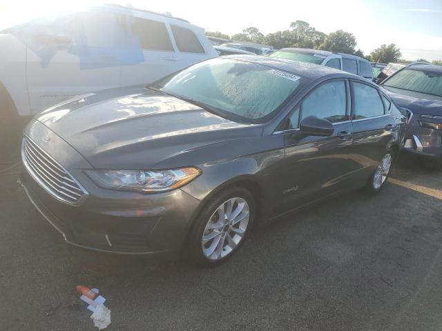 ford fusion se 2019 3fa6p0lu0kr180559