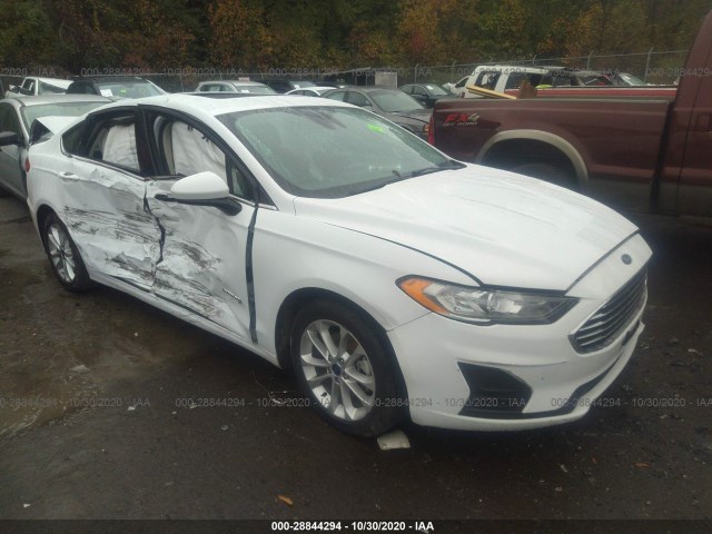 ford fusion hybrid 2019 3fa6p0lu2kr105832