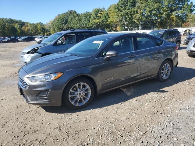 ford fusion se 2019 3fa6p0lu3kr110893