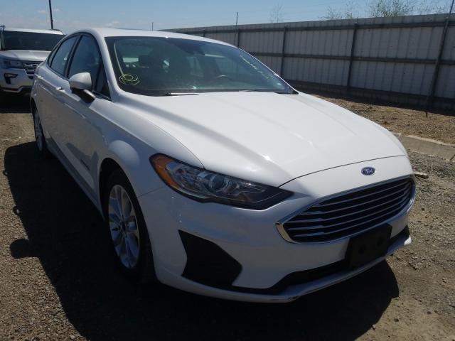 ford fusion se 2019 3fa6p0lu4kr140842