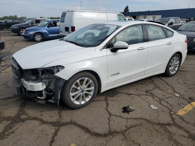 ford fusion se 2019 3fa6p0lu4kr187661