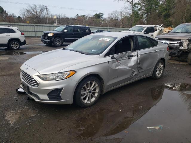 ford fusion se 2019 3fa6p0lu5kr262187