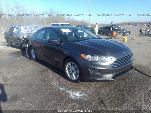 ford fusion hybrid 2019 3fa6p0lu8kr104975