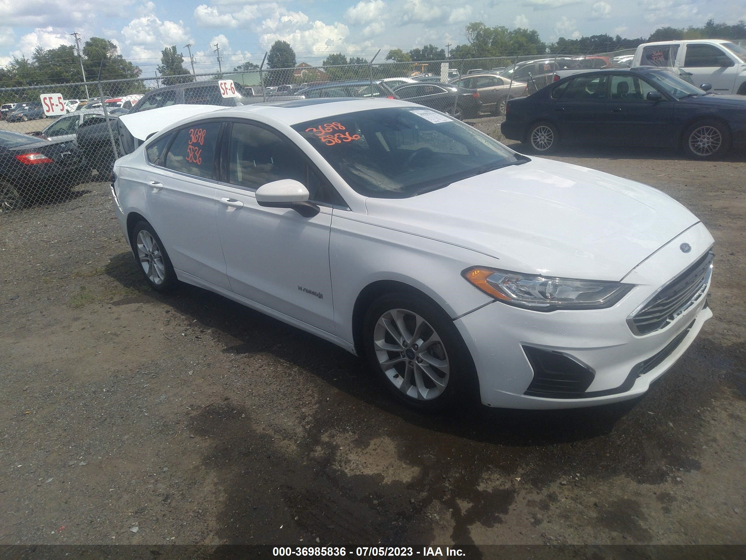 ford fusion 2019 3fa6p0lu8kr105155