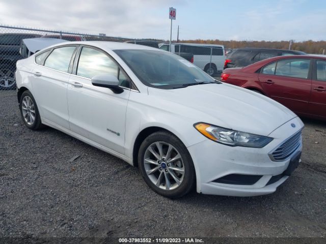 ford fusion hybrid 2017 3fa6p0luxhr336907