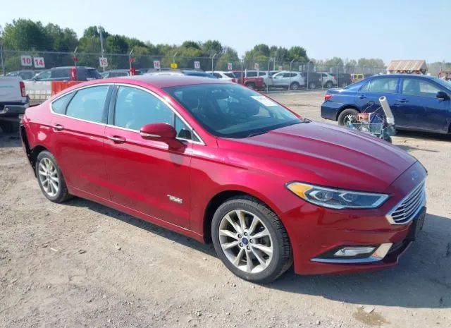 ford  2017 3fa6p0puxhr160726