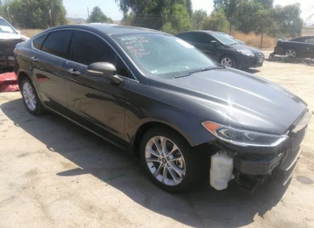 ford  2019 3fa6p0suxkr232393