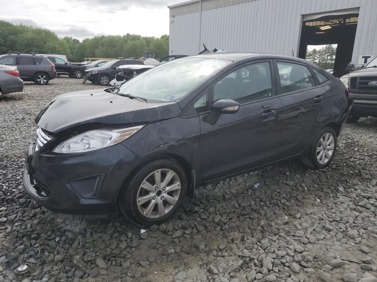 ford fiesta 2013 3fadp4bj5dm222861