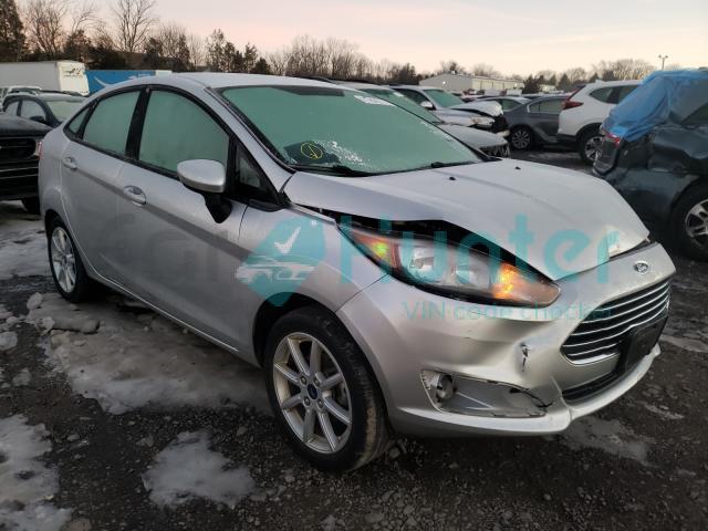 ford  2019 3fadp4bj5km107366