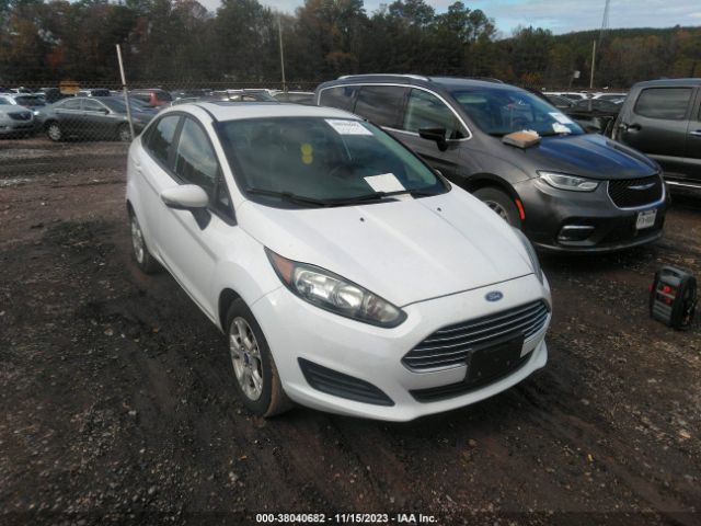 ford  2016 3fadp4bj9gm194549