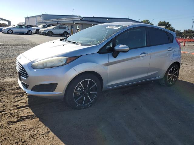 ford fiesta se 2018 3fadp4ej4jm125044