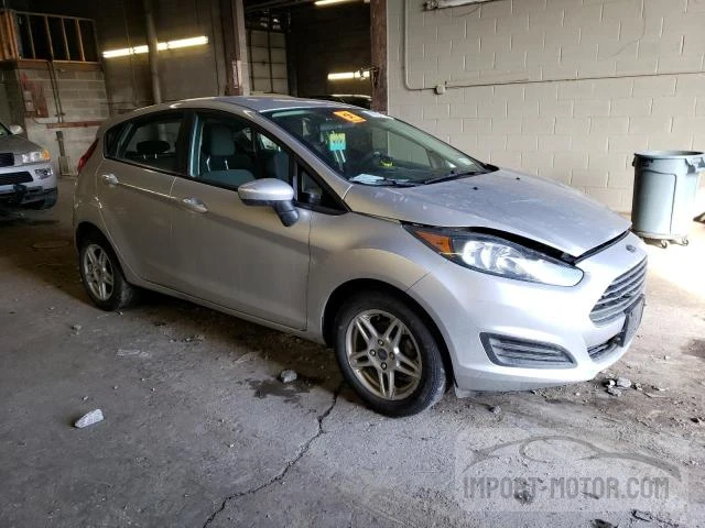 ford fiesta 2018 3fadp4ej5jm127871