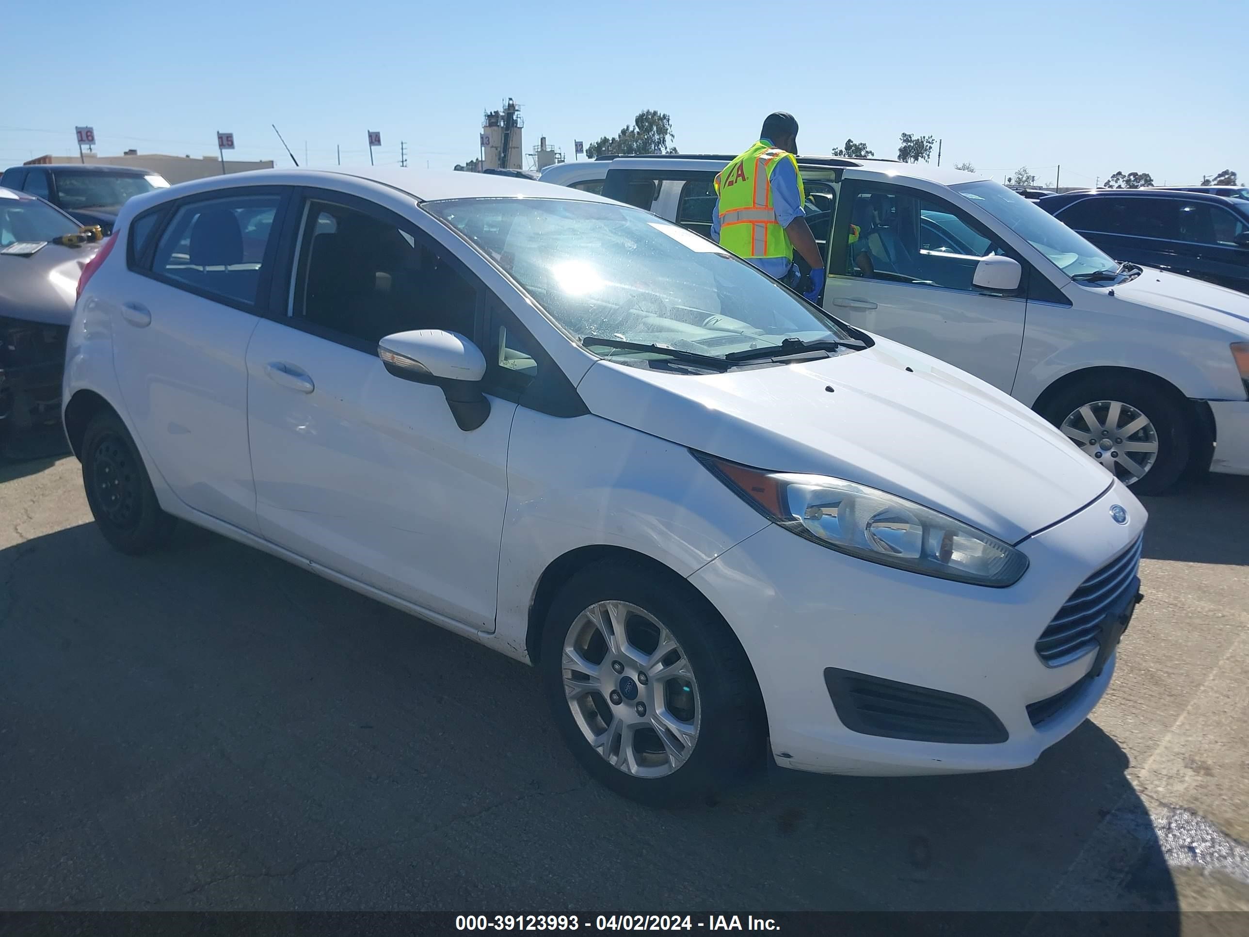 ford fiesta 2014 3fadp4ej7em107417