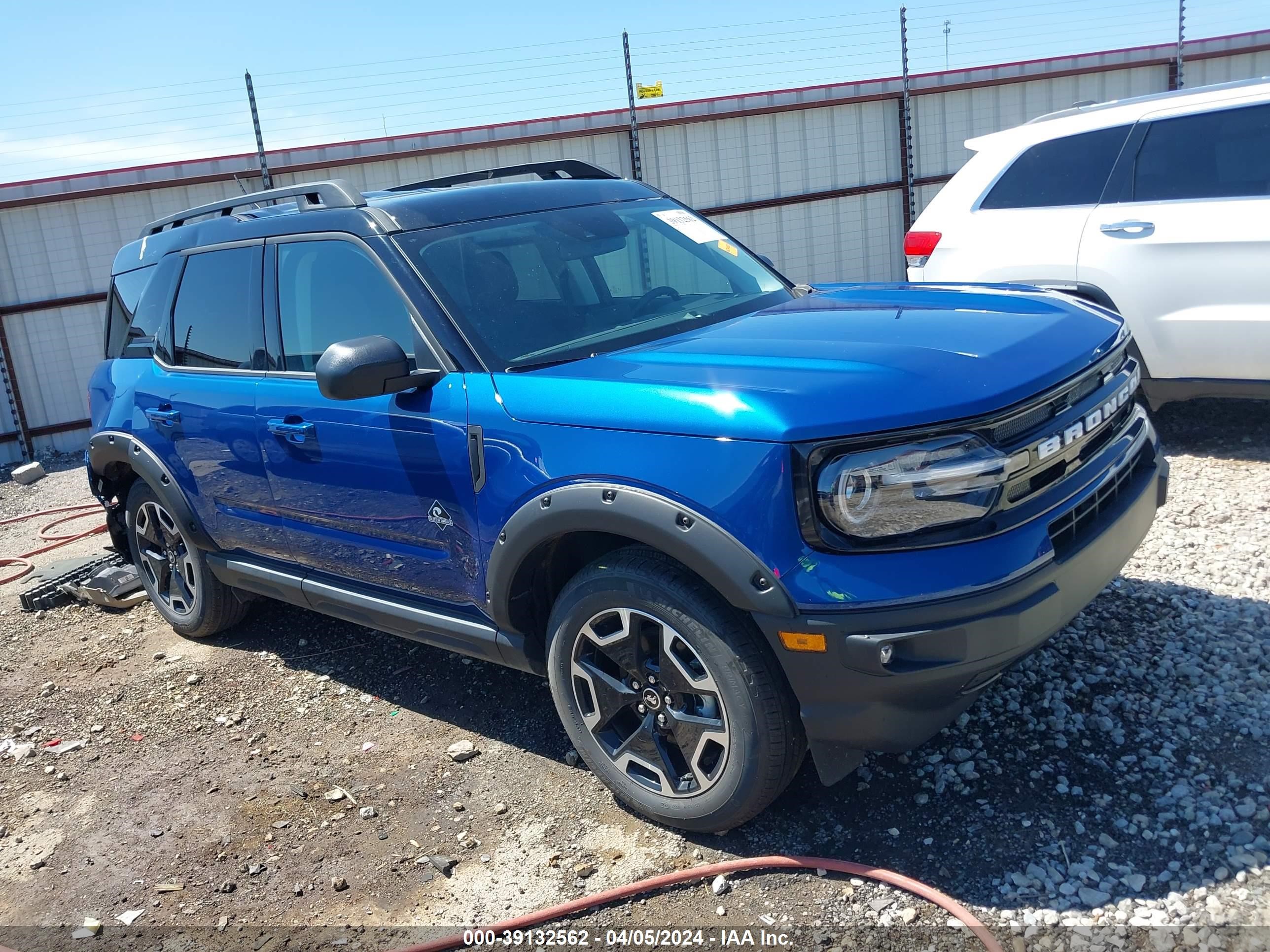 ford bronco sport 2024 3fmcr9c62rre11500