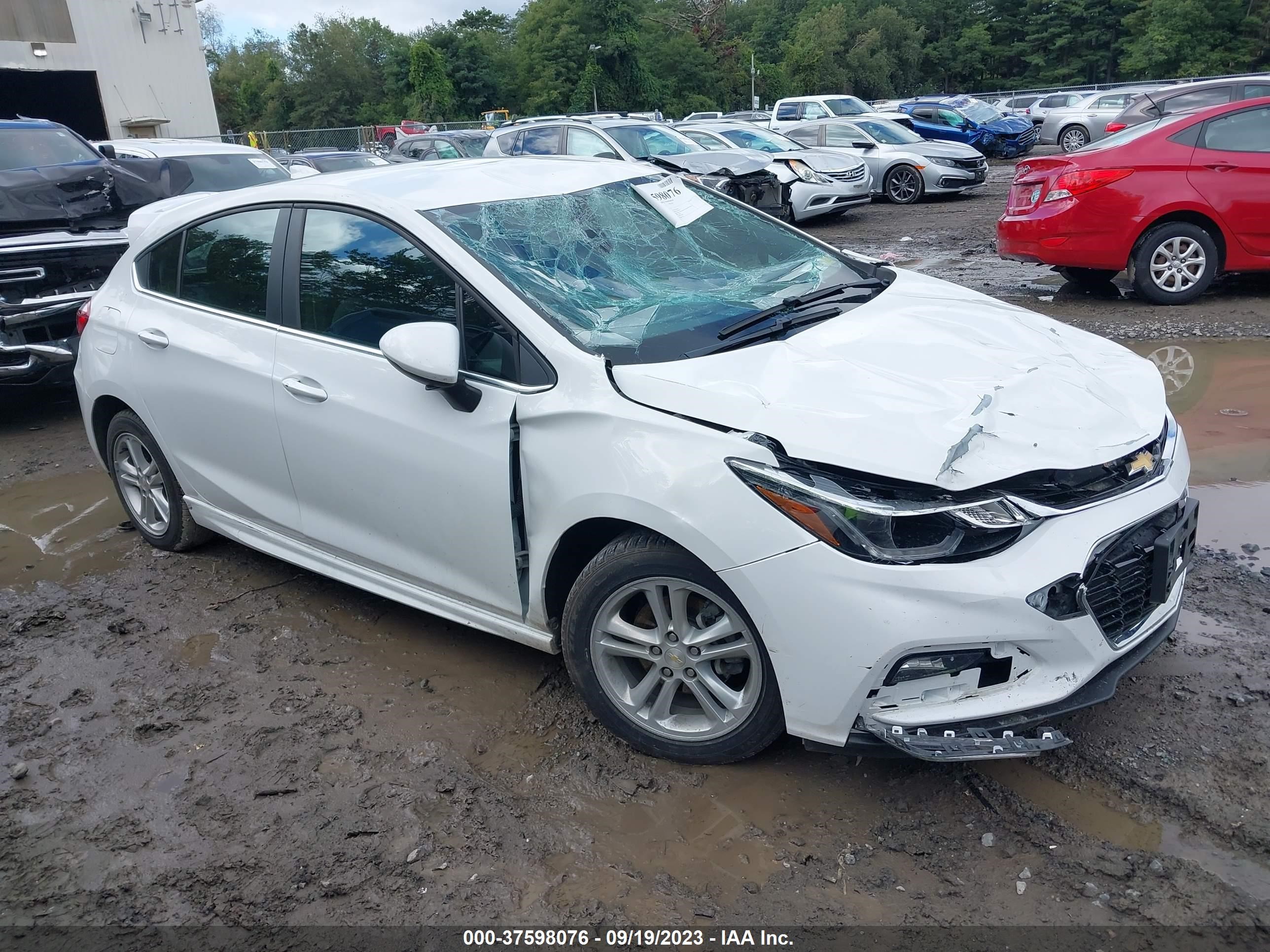 chevrolet cruze 2018 3g1be6smxjs650731