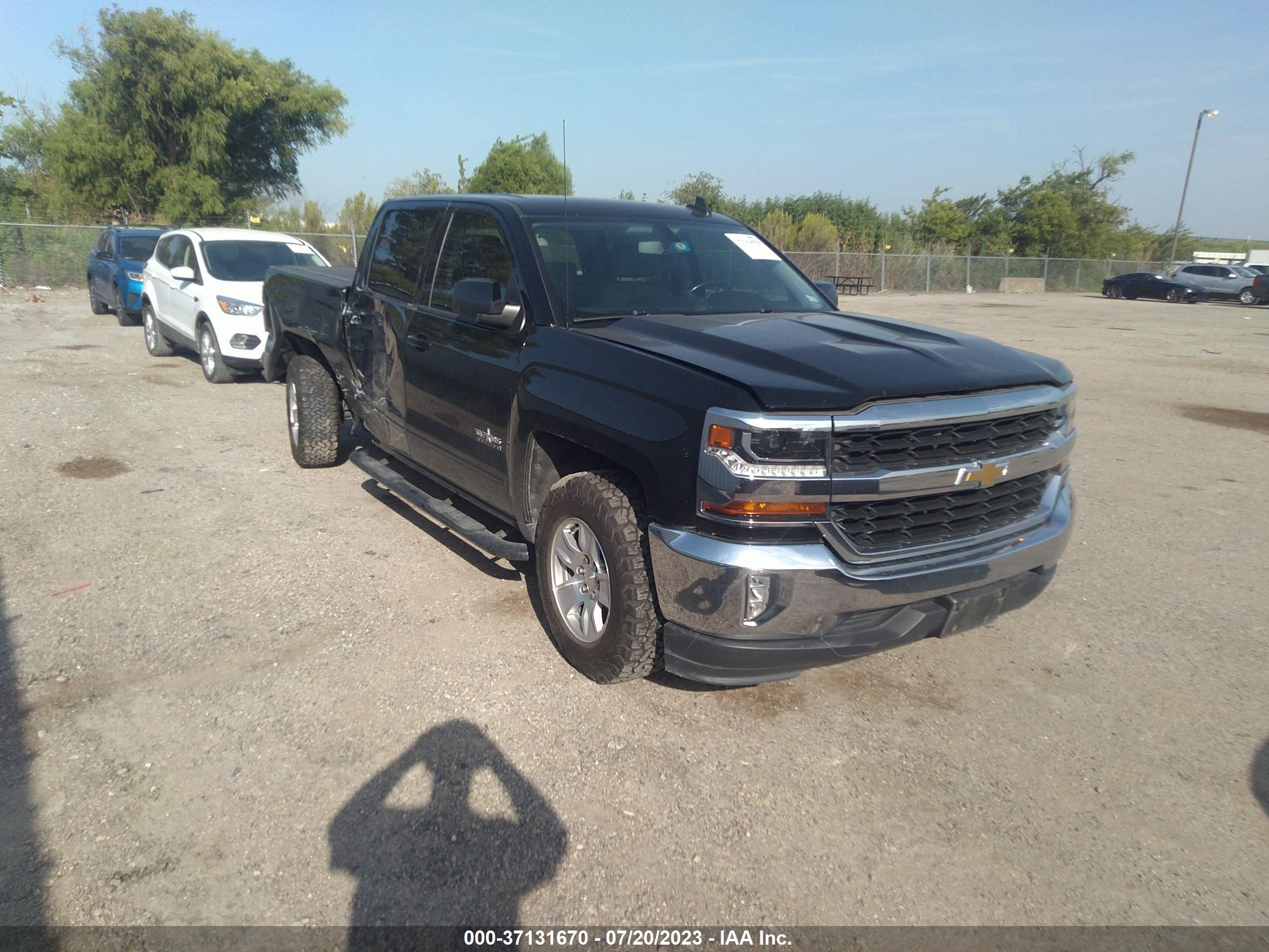 chevrolet silverado 2018 3gcpcrec1jg382713