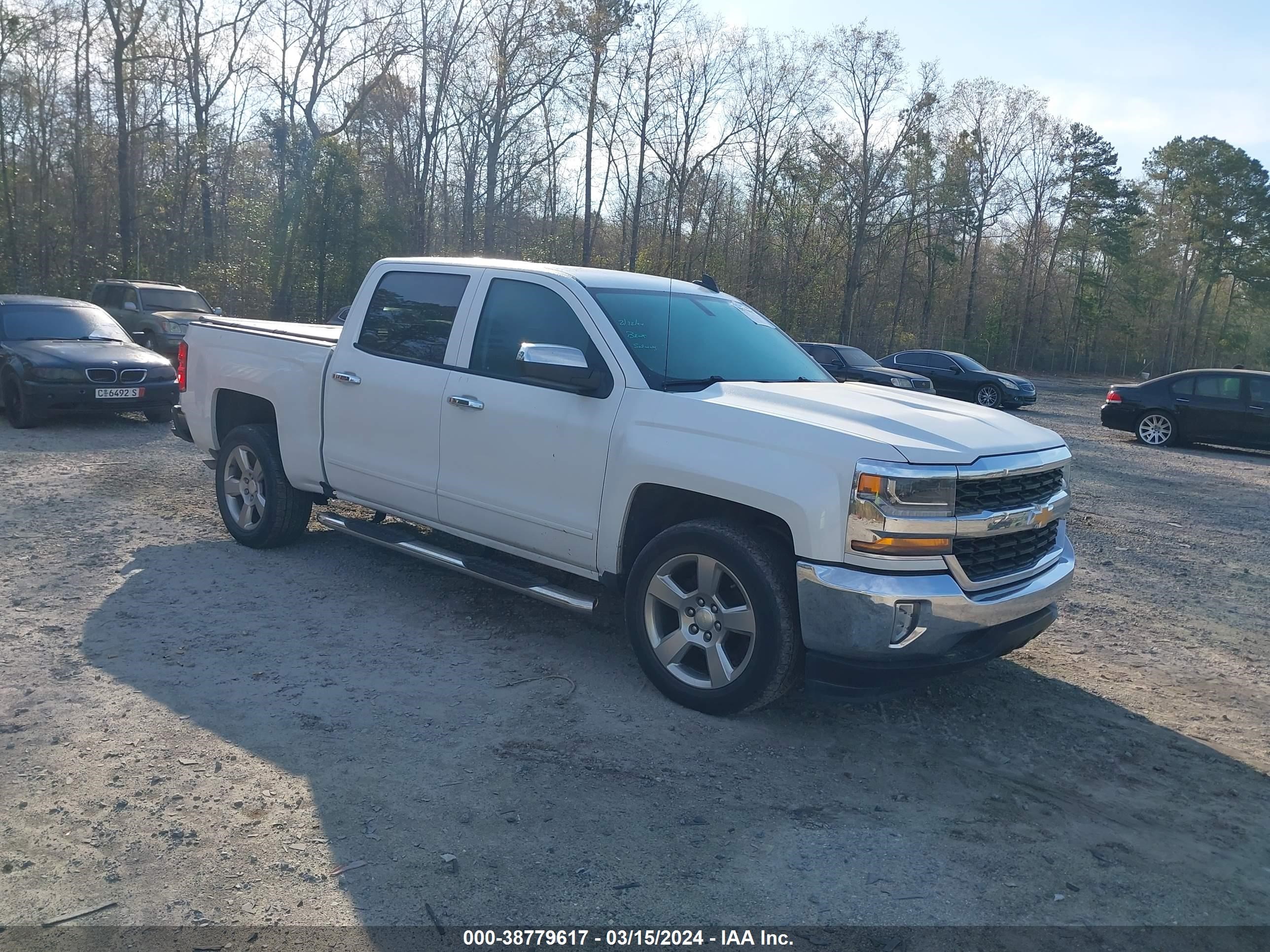 chevrolet silverado 2018 3gcpcrec4jg532183