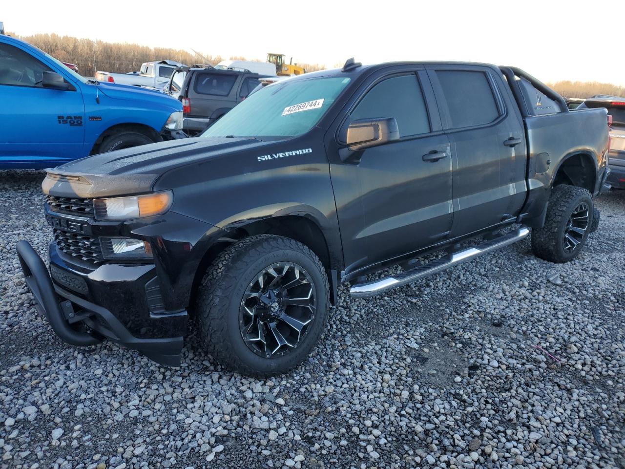 chevrolet silverado 2019 3gcpwbef2kg103232