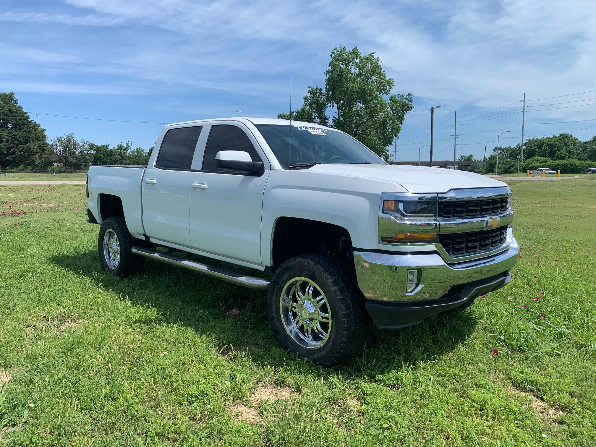 chevrolet silverado 2017 3gcukrec0hg100206