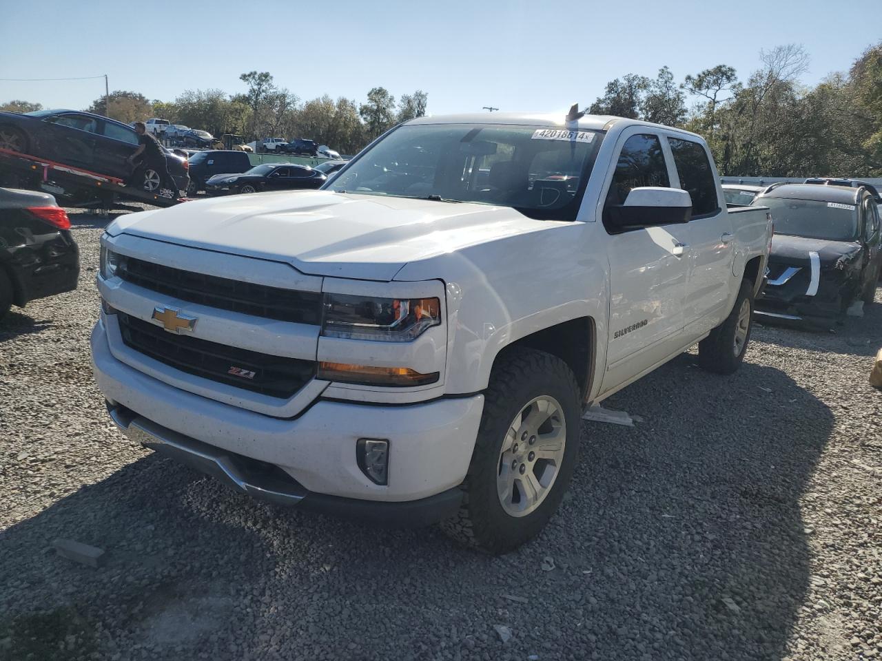 chevrolet silverado 2018 3gcukrec2jg253532