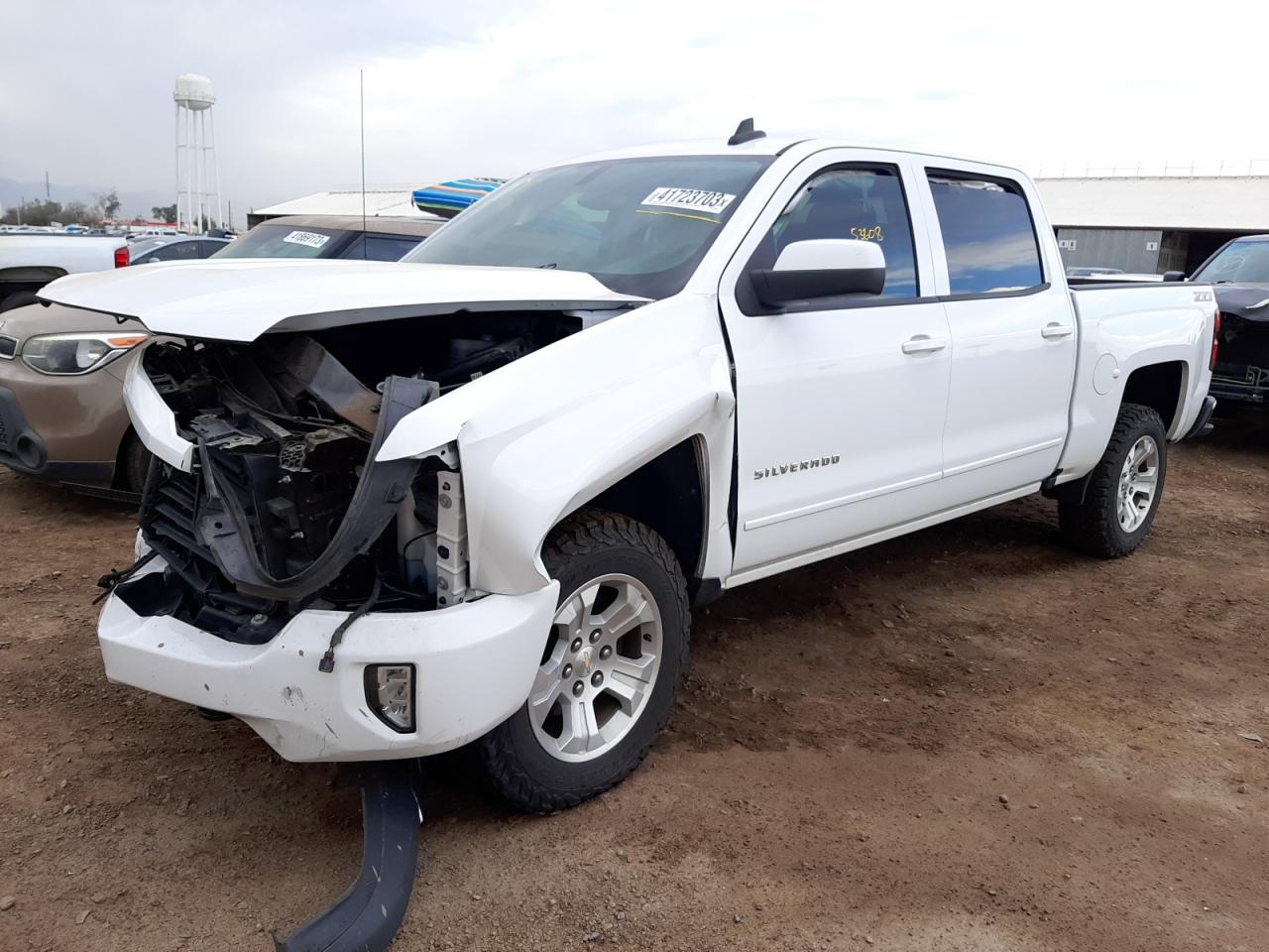 chevrolet silverado 2018 3gcukrec5jg497031